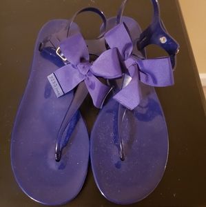 BCBG thong sandals